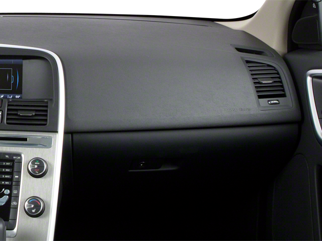 2011 Volvo XC60 3.2 R-Design