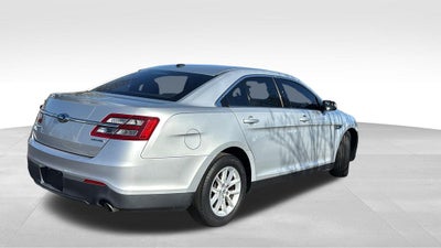2015 Ford Taurus SE