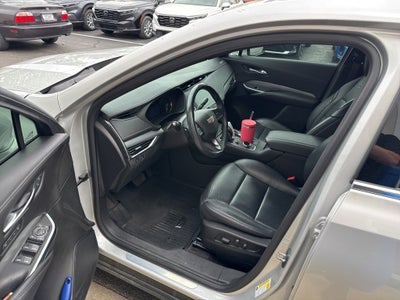 2021 Cadillac XT4 Premium Luxury