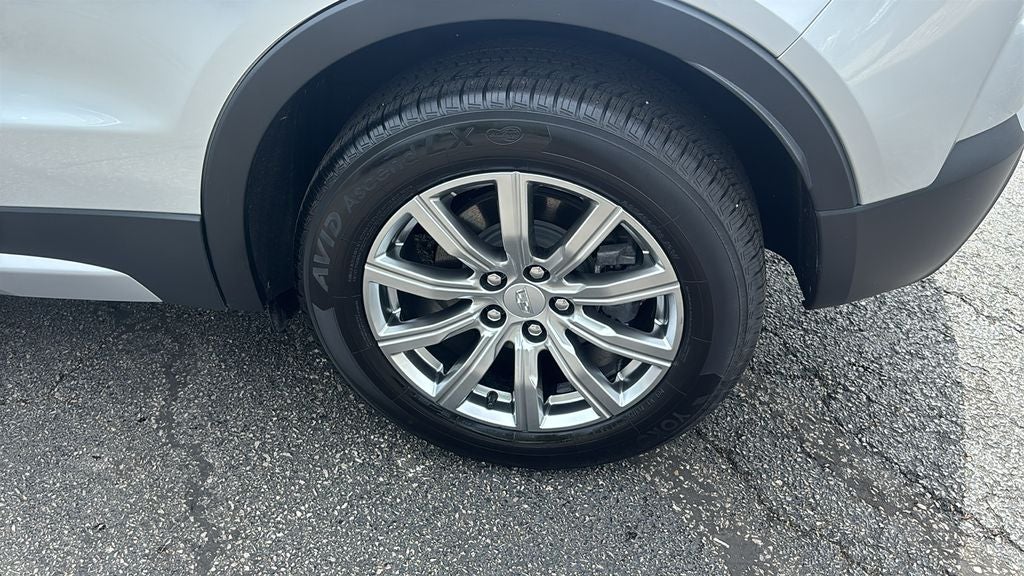 2021 Cadillac XT4 Premium Luxury