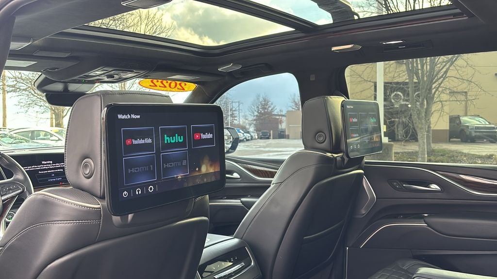 2022 Cadillac Escalade ESV Sport Platinum