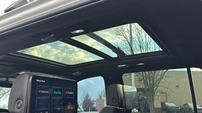 2022 Cadillac Escalade ESV Sport Platinum