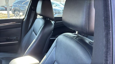 2011 Chrysler 300 Limited