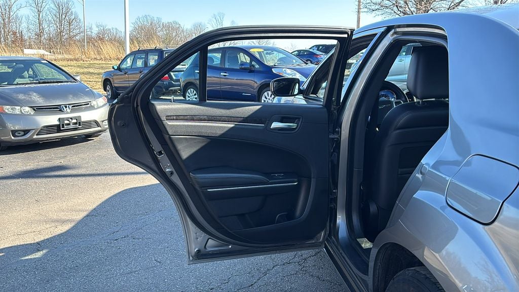 2011 Chrysler 300 Limited