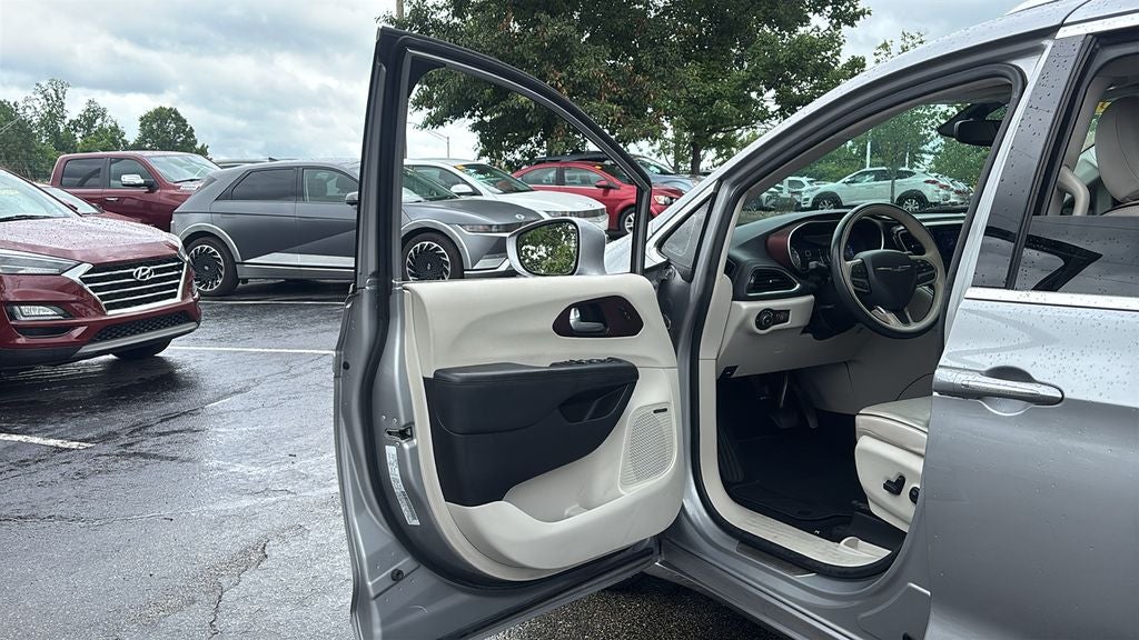 2017 Chrysler Pacifica Limited