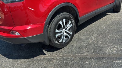 2017 Toyota RAV4 LE