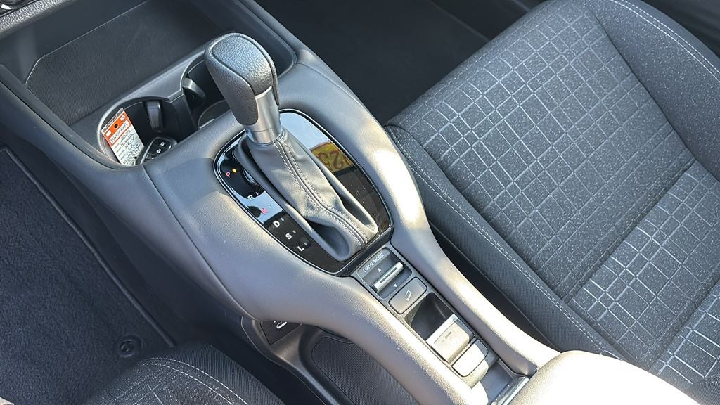 2025 Honda HR-V LX