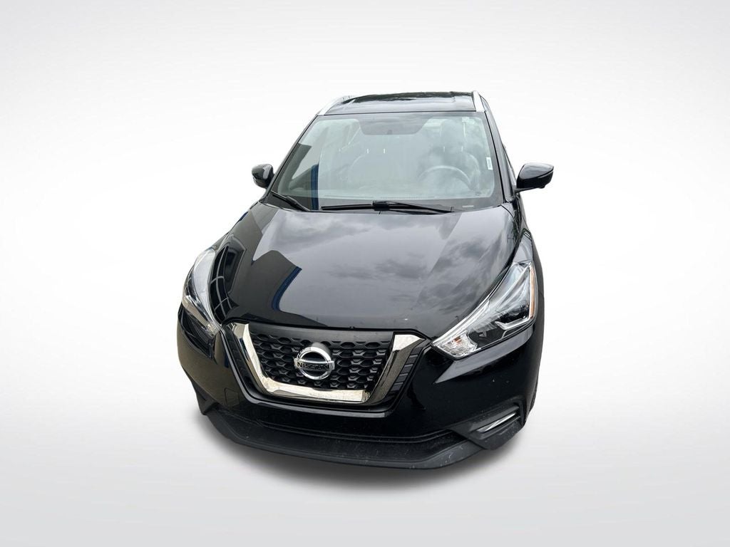 2019 Nissan Kicks SR