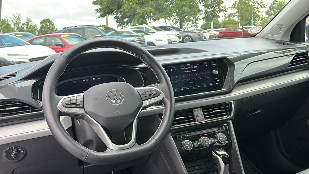 2024 Volkswagen Taos 1.5T SEL