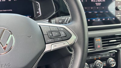 2024 Volkswagen Taos 1.5T SEL