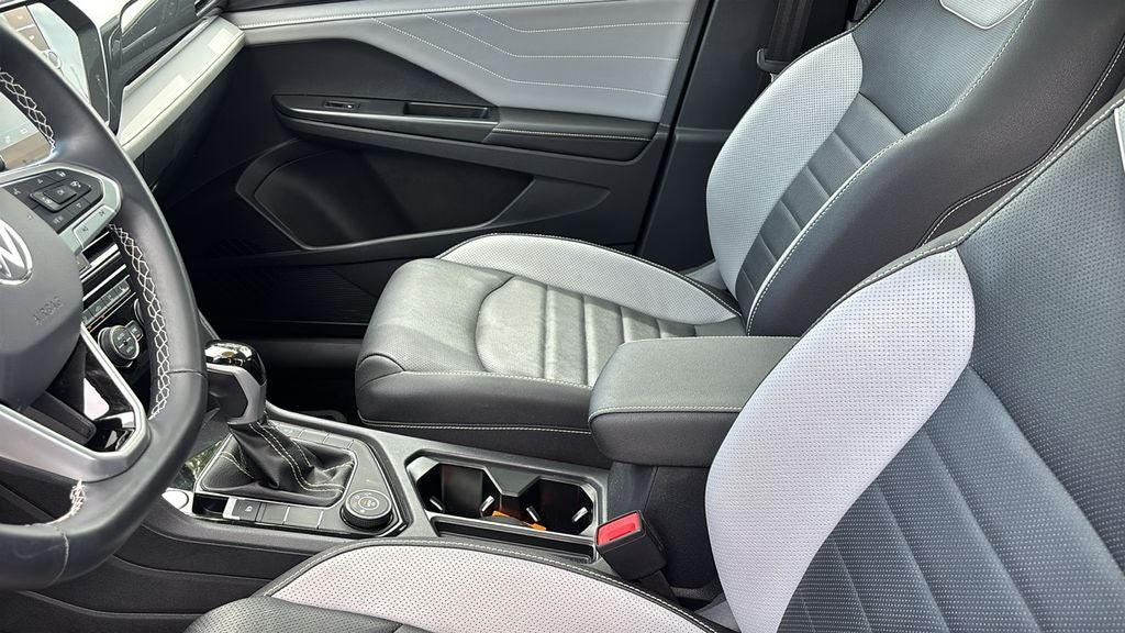 2024 Volkswagen Taos 1.5T SEL