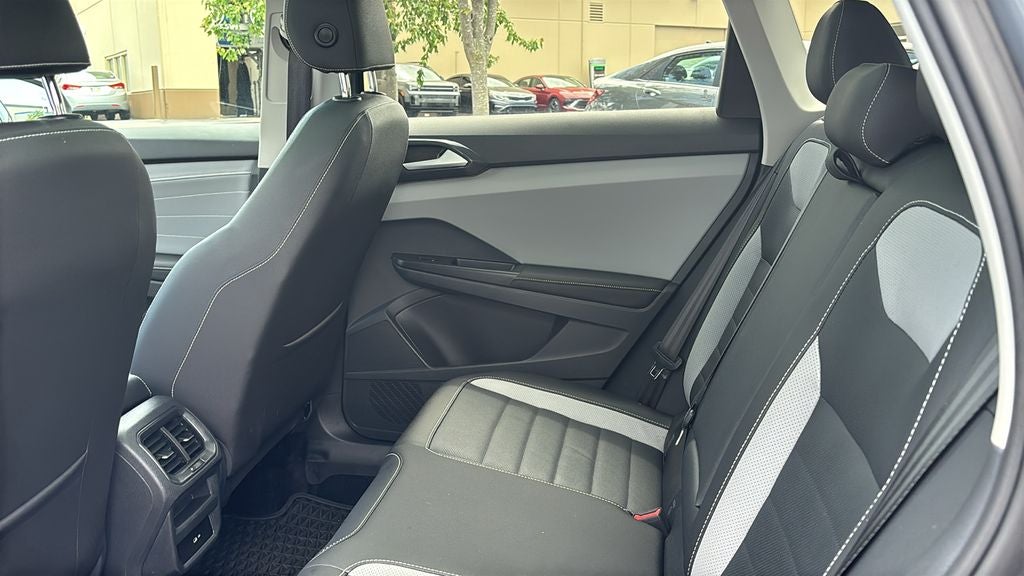 2024 Volkswagen Taos 1.5T SEL