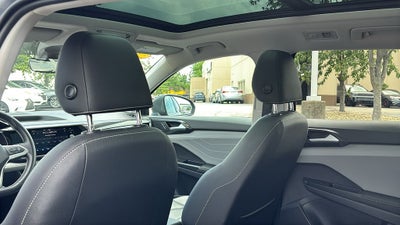 2024 Volkswagen Taos 1.5T SEL