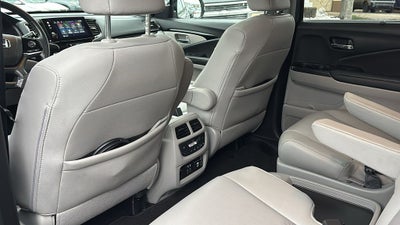 2021 Honda Pilot Touring 7 Passenger