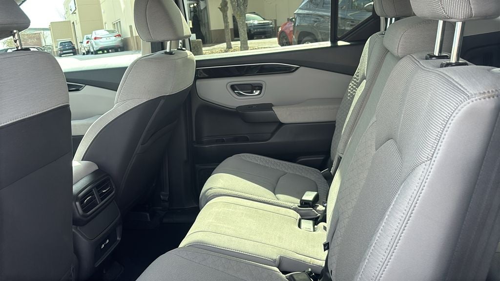 2023 Honda Pilot LX