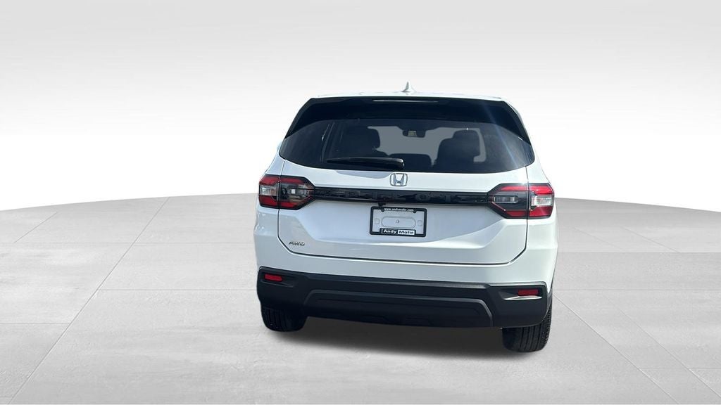 2023 Honda Pilot LX