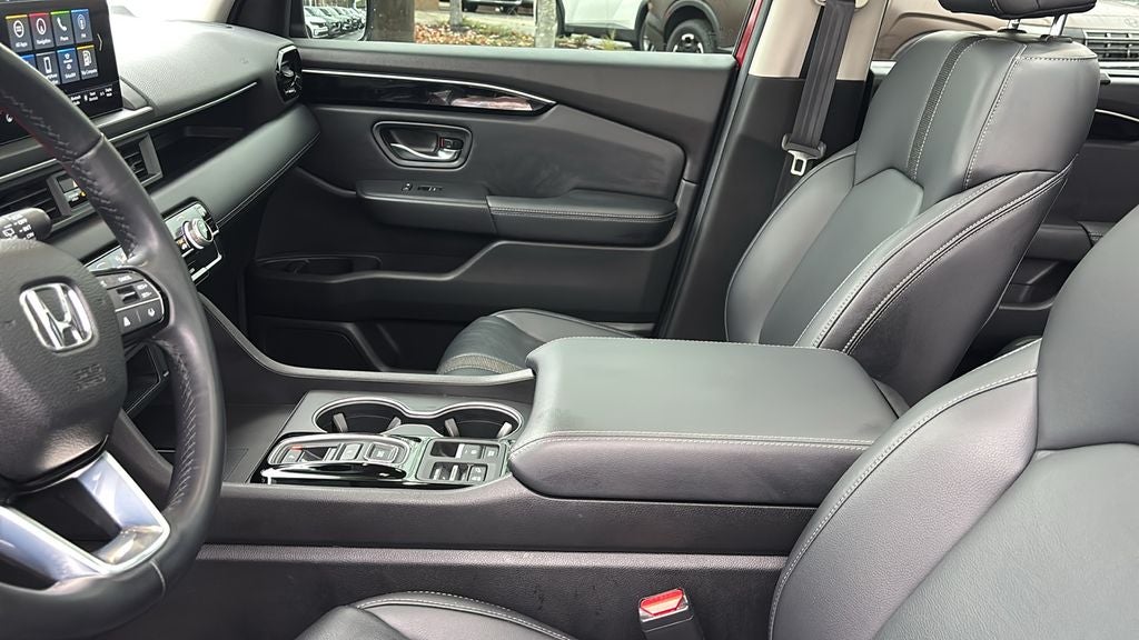 2023 Honda Pilot Touring