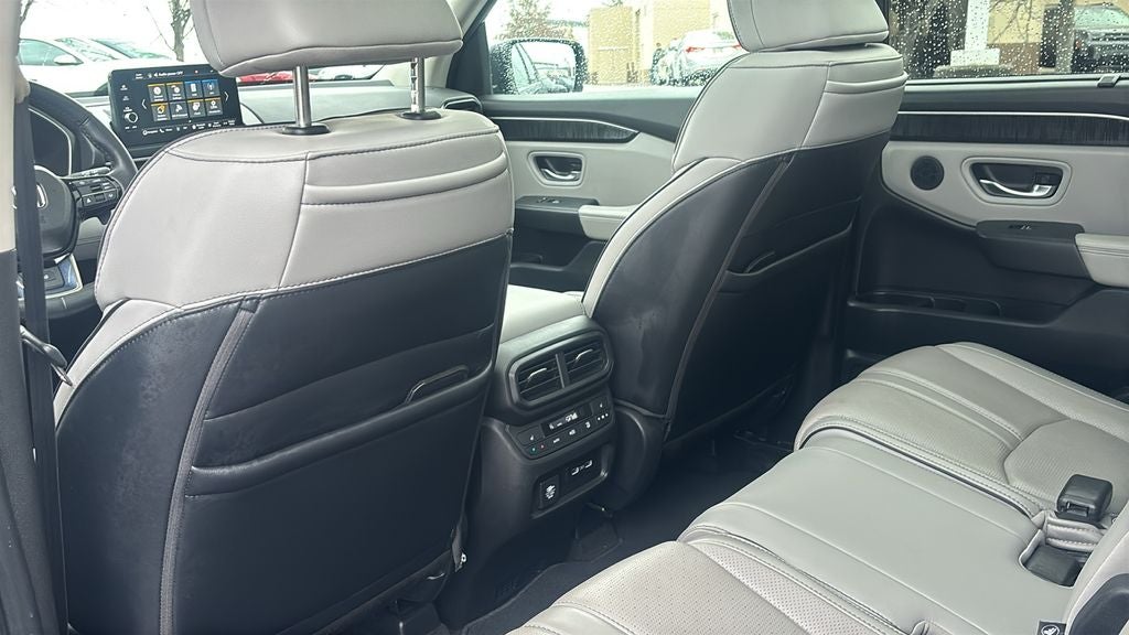 2023 Honda Pilot Elite