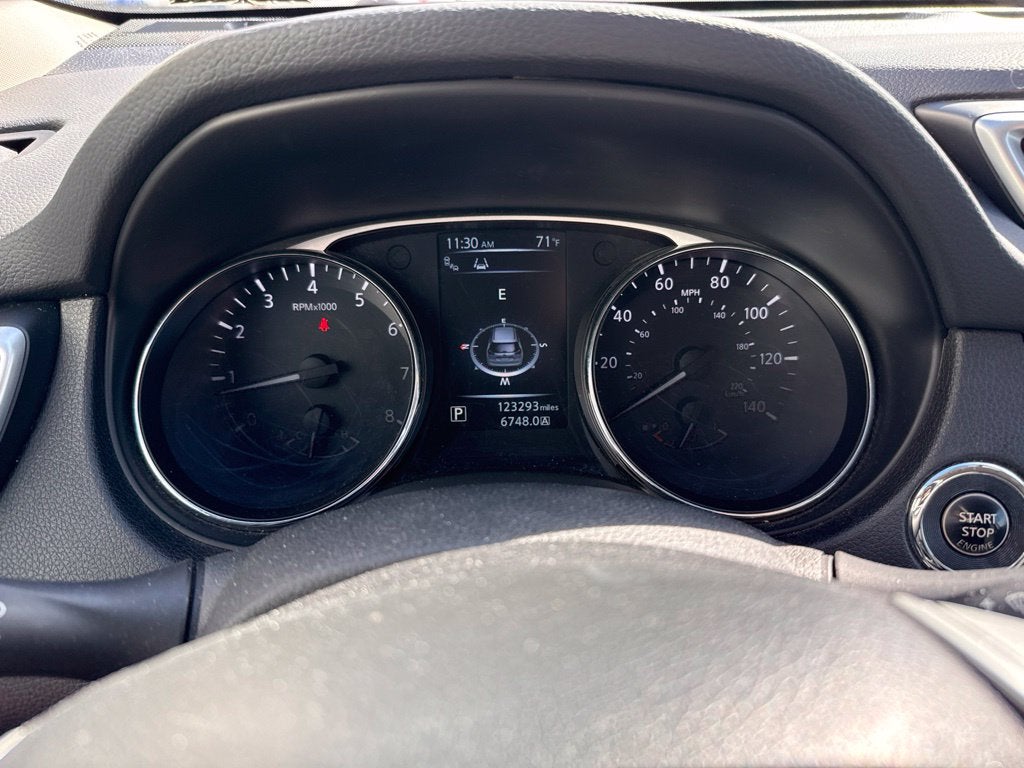 2015 Nissan Rogue SV