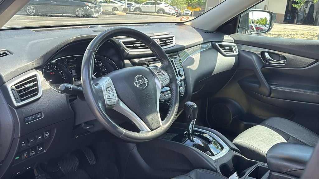2015 Nissan Rogue SL