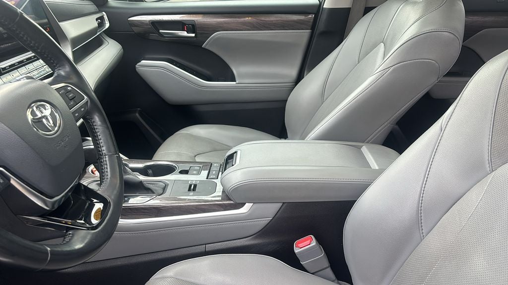 2021 Toyota Highlander Limited