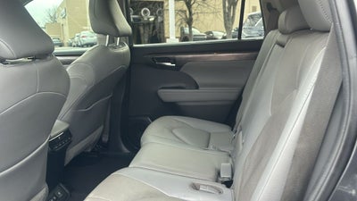 2021 Toyota Highlander Limited