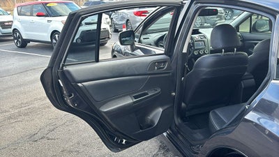 2012 Subaru Impreza 2.0i