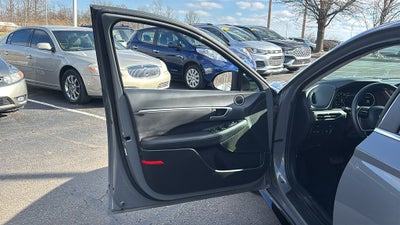 2022 Hyundai SONATA SEL