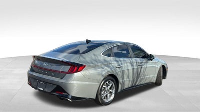 2022 Hyundai SONATA SEL