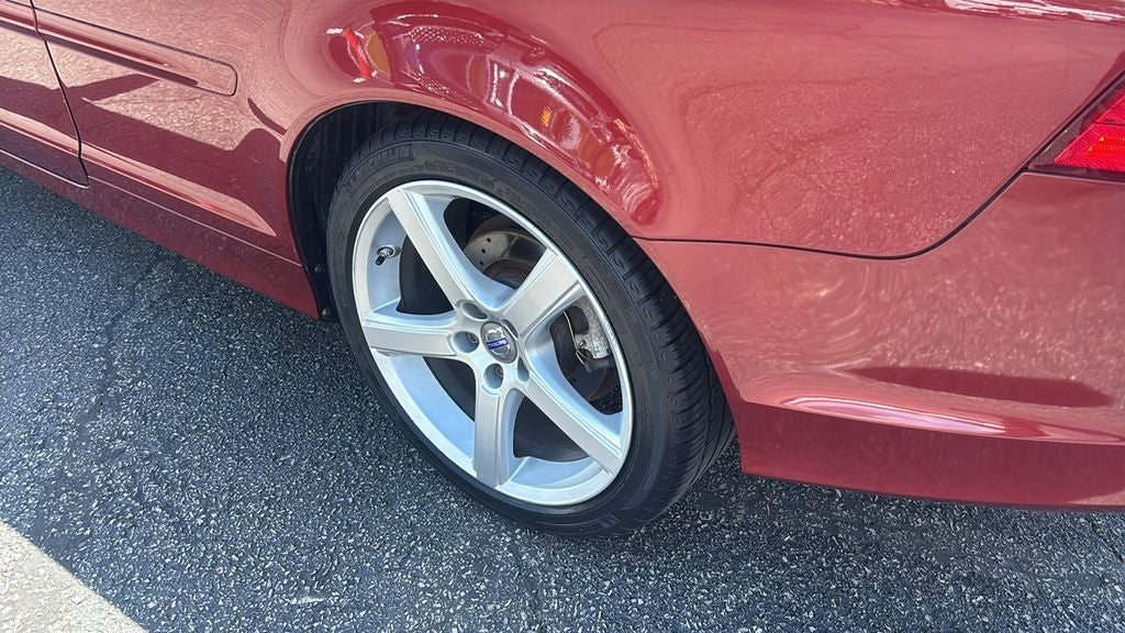2011 Volvo C70 T5