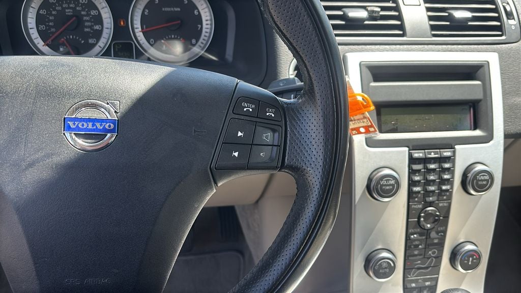 2011 Volvo C70 T5