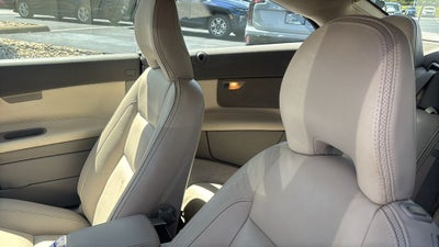 2011 Volvo C70 T5