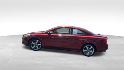 2011 Volvo C70 T5