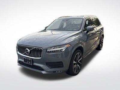 2021 Volvo XC90 T6 Momentum