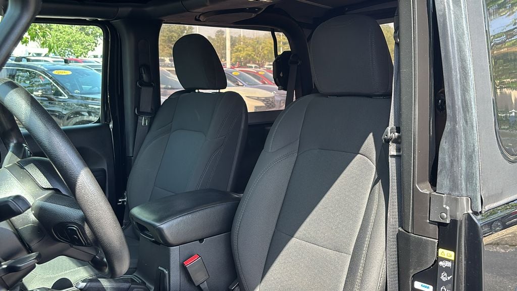 2021 Jeep Wrangler Willys Sport - Photo 10