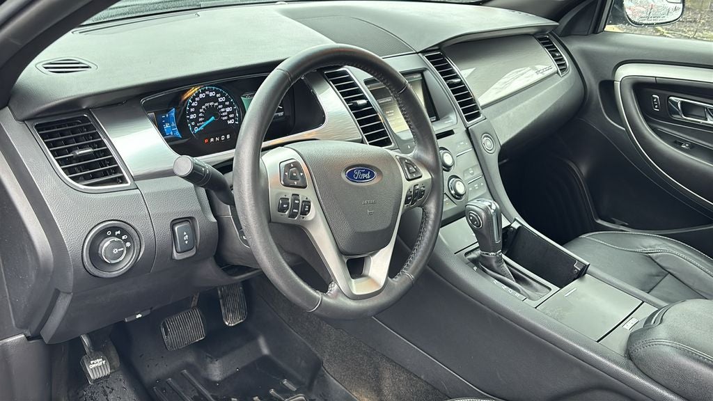 2015 Ford Taurus SEL