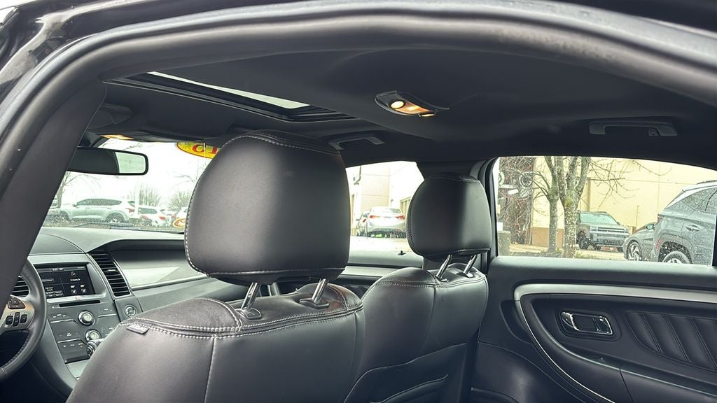 2015 Ford Taurus SEL