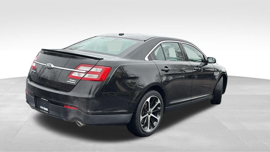 2015 Ford Taurus SEL