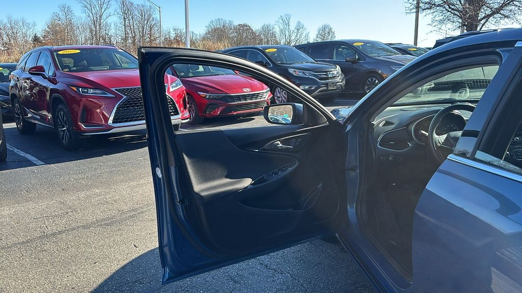 2024 Chevrolet Malibu RS