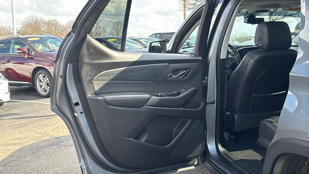 2021 Chevrolet Traverse RS