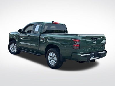 2022 Nissan Frontier SV