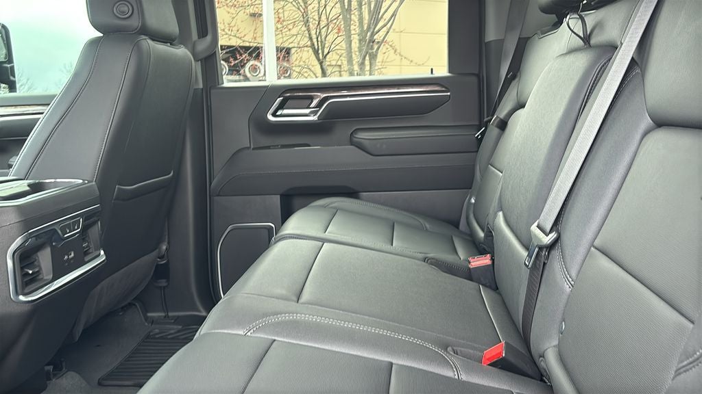 2024 Chevrolet Silverado 3500HD LTZ