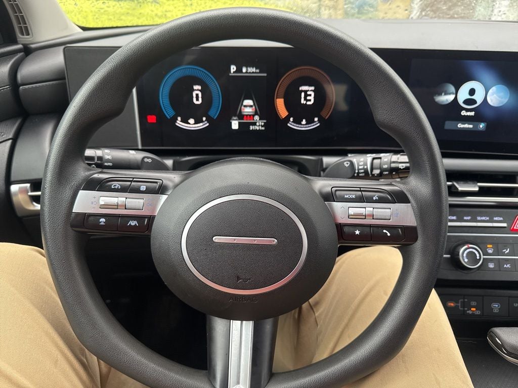 2025 Hyundai TUCSON SE