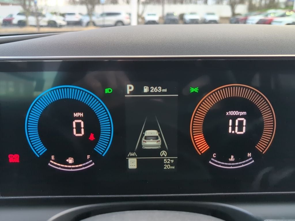 2025 Hyundai TUCSON SEL