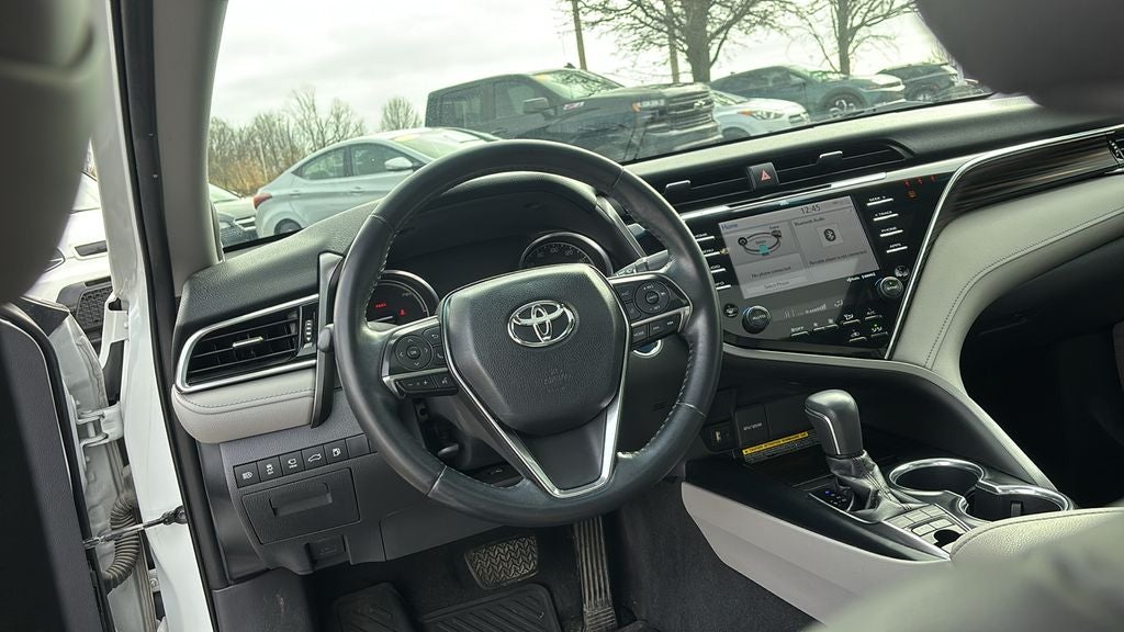 2018 Toyota Camry Hybrid XLE