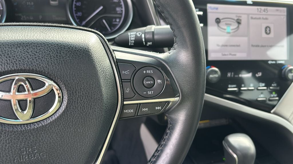 2018 Toyota Camry Hybrid XLE