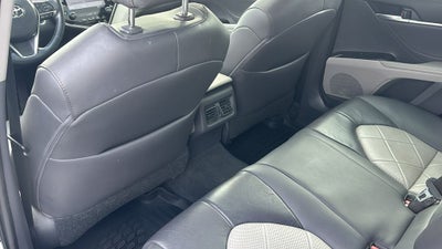 2018 Toyota Camry Hybrid XLE