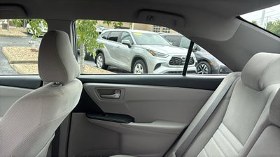 2016 Toyota Camry Hybrid LE