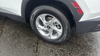 2022 Hyundai TUCSON SE