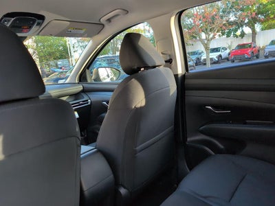 2026 Hyundai TUCSON SE